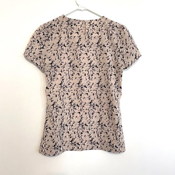 FRENCH CONNECTION Marble Print Blouse Blush Nude / Pink Navy Blue Short Sleeve 4 - Picture 9 of 11